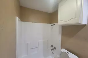 2418 Sherry St, Arlington, TX 76014 - Photo 10