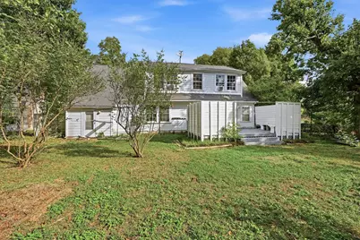 714 E 9th Street, Bonham, TX 75418 - Photo 26