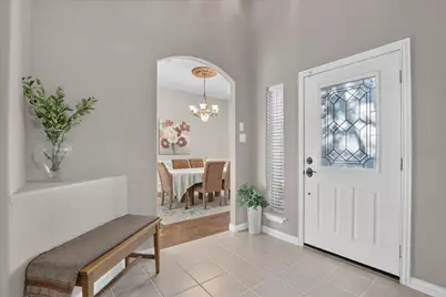 204 Castle Hill Drive, Burleson, TX 76028 - Photo 6