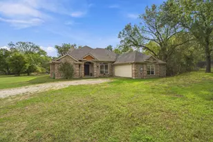 502 Three Skillet Rd, Springtown, TX 76082 - Photo 1