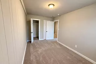 401 N Frontage Rd, Valley View, TX 76272 - Photo 16
