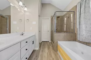 10100 Seville Ct, Waco, TX 76708 - Photo 16