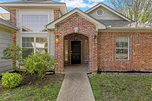 10100 Seville Ct, Waco, TX 76708 - Photo 2