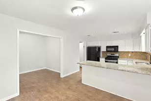 1725 Weathered St, Irving, TX 75062 - Photo 6