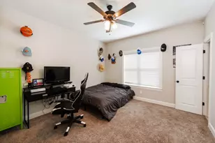 1610 N Mason St, Bowie, TX 76230 - Photo 14