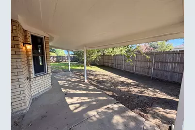 5700 Bermuda Drive, North Richland Hills, TX 76180 - Photo 22
