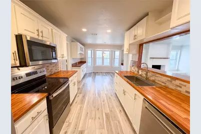 5700 Bermuda Drive, North Richland Hills, TX 76180 - Photo 2
