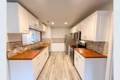 5700 Bermuda Drive, North Richland Hills, TX 76180 - Photo 6