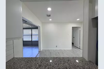 2119 Greenway Street, Arlington, TX 76010 - Photo 6
