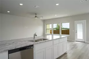 205 Woodhollow Dr, Blue Ridge, TX 75424 - Photo 8