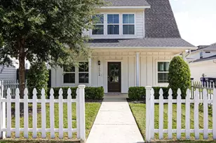 1004 N Kentucky St, McKinney, TX 75069 - Photo 2