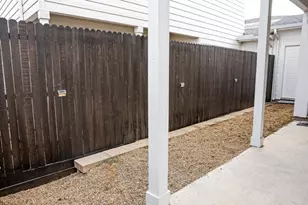 1004 N Kentucky St, McKinney, TX 75069 - Photo 28
