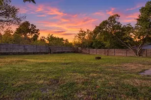 1421 Eastview Dr, Weatherford, TX 76086 - Photo 34