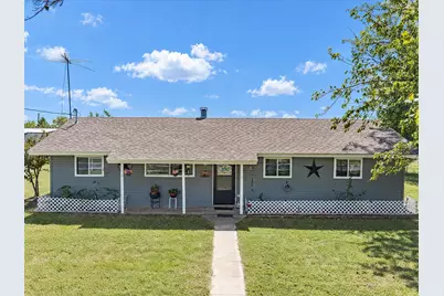 2220 Well Service Road, Bowie, TX 76230 - Photo 2