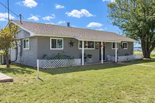 2220 Well Service Rd, Bowie, TX 76230 - Photo 4