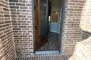 313 Richard St, Burleson, TX 76028 - Photo 2