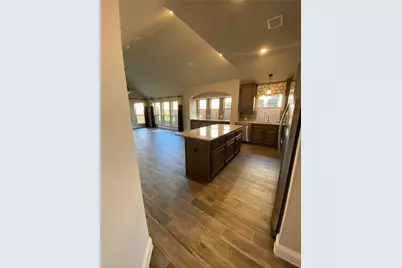 313 Richard Street, Burleson, TX 76028 - Photo 4