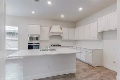 10801 Hamblin Trail, McKinney, TX 75071 - Photo 6