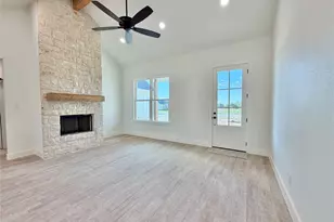 1001 Sarbrina Ct, Weatherford, TX 76085 - Photo 12