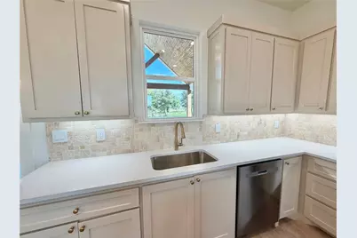 1001 Sarbrina Court, Weatherford, TX 76085 - Photo 16