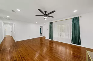 6212 Bishop Dr, Waco, TX 76710 - Photo 4
