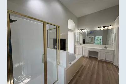 1017 Laurel Oak Drive, Flower Mound, TX 75028 - Photo 16