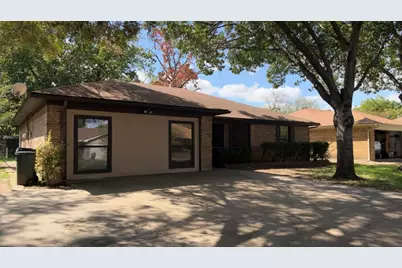749 James Circle, Burleson, TX 76028 - Photo 1