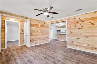 306 Hall Street, Whitesboro, TX 76273 - Photo 6