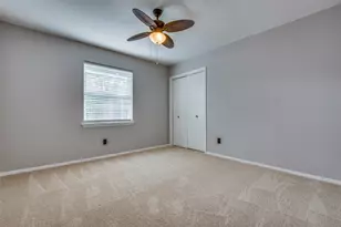 2131 Onetta Dr, Irving, TX 75061 - Photo 8
