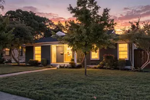 346 Classen Dr, Dallas, TX 75218 - Photo 1