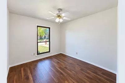 1226 Sequoia Drive, DeSoto, TX 75115 - Photo 14