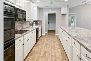 23155 Whispering Meadow Dr, Whitney, TX 76692 - Photo 6