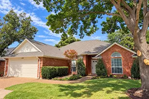 1309 Danielle Dr, Bedford, TX 76021 - Photo 1