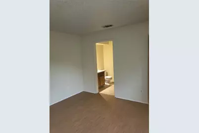 2734 Parkchester Drive, Arlington, TX 76015 - Photo 8