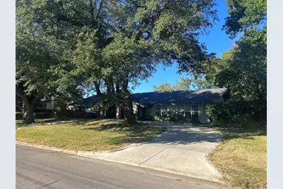 7121 Kendallwood Drive, Dallas, TX 75240 - Photo 2