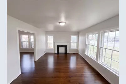 1709 N Sylvania Avenue, Fort Worth, TX 76111 - Photo 6