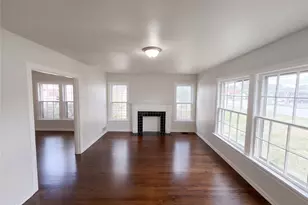 1709 N Sylvania Ave, Fort Worth, TX 76111 - Photo 6