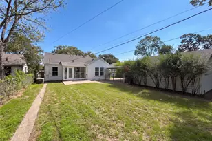 1709 N Sylvania Ave, Fort Worth, TX 76111 - Photo 20