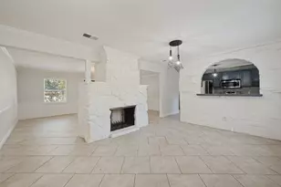 521 Greenbriar Ln, Highland Village, TX 75077 - Photo 4