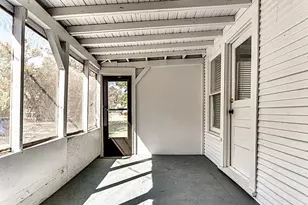 117 S 11th St, Garland, TX 75040 - Photo 18