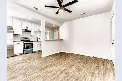 117 S 11th Street, Garland, TX 75040 - Photo 8