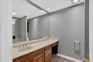802 Custer St, Arlington, TX 76014 - Photo 18