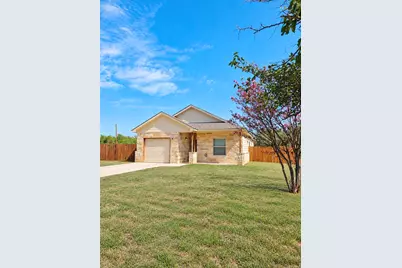 1304 Glenwood Circle, Breckenridge, TX 76424 - Photo 2