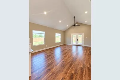 1304 Glenwood Circle, Breckenridge, TX 76424 - Photo 6