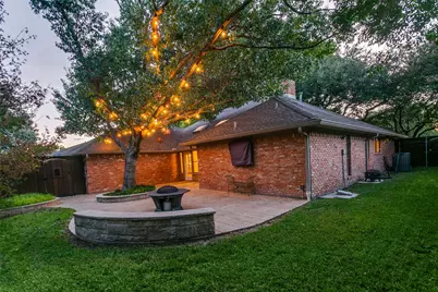 2404 Monmouth Court, Plano, TX 75075 - Photo 6