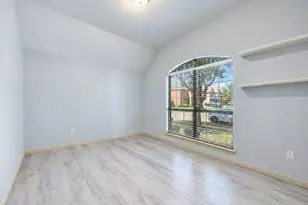 7327 Compas, Grand Prairie, TX 75054 - Photo 2