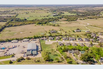 453 2nd Street, Krum, TX 76249 - Photo 18