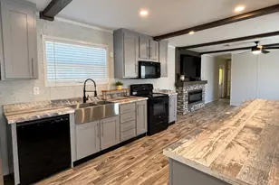 310 Randall Ave, Jefferson, TX 75657 - Photo 4