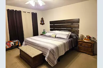 720 Lisa Street, Burleson, TX 76028 - Photo 8