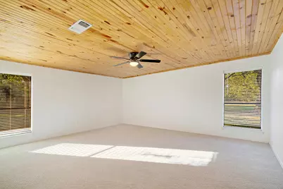 510 W Division, Blossom, TX 75416 - Photo 8